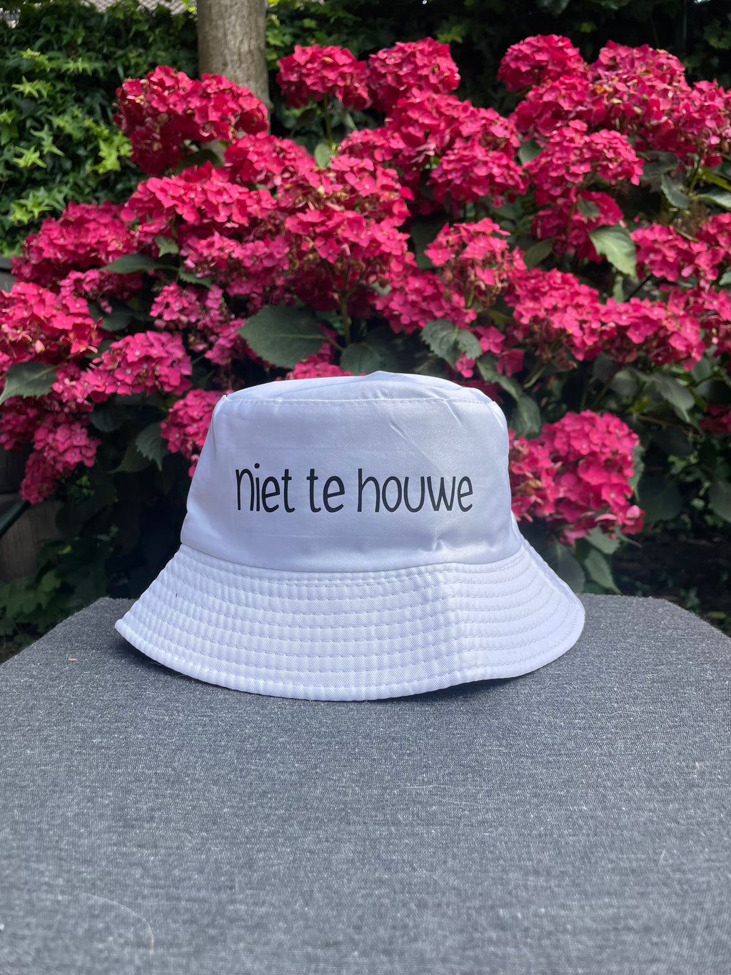 “Nie te houwe”